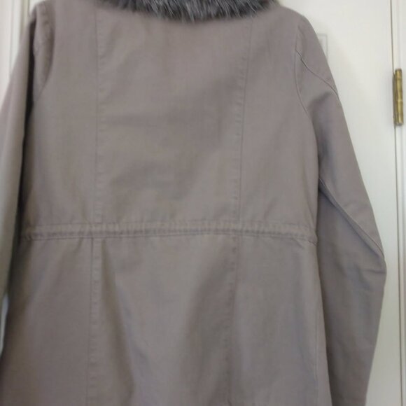 EEUC JACK. FAUX FUR REMOVABLE COLLAR ZIP FRONT DRAWSTRING WAIST JACKET LARGE - Picture 3 of 11